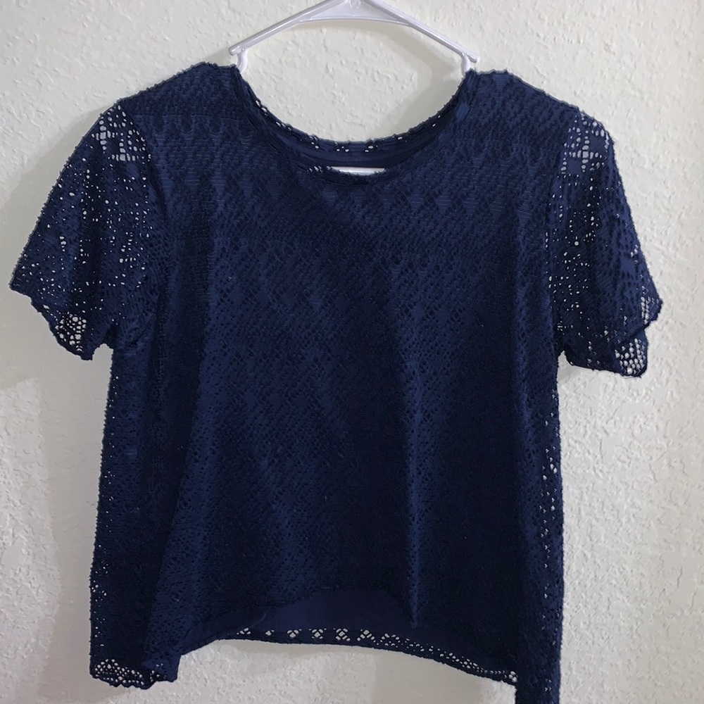 Old Navy blue shirt